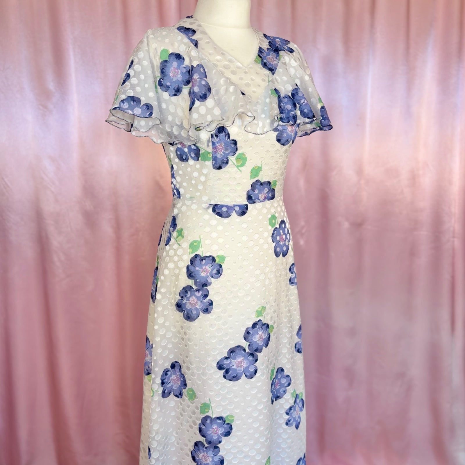 1970s White floral maxi dress, by Robilyse, size 8