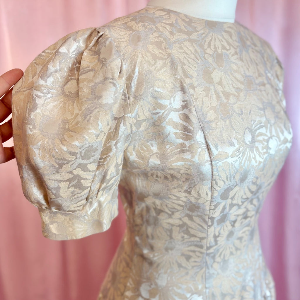 1980s Cream open back bow dress, by Aristos, size 10