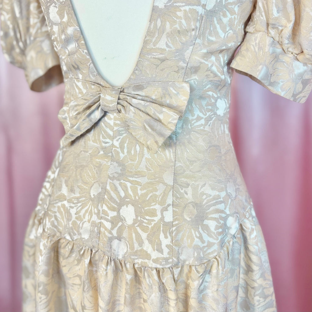1980s Cream open back bow dress, by Aristos, size 10