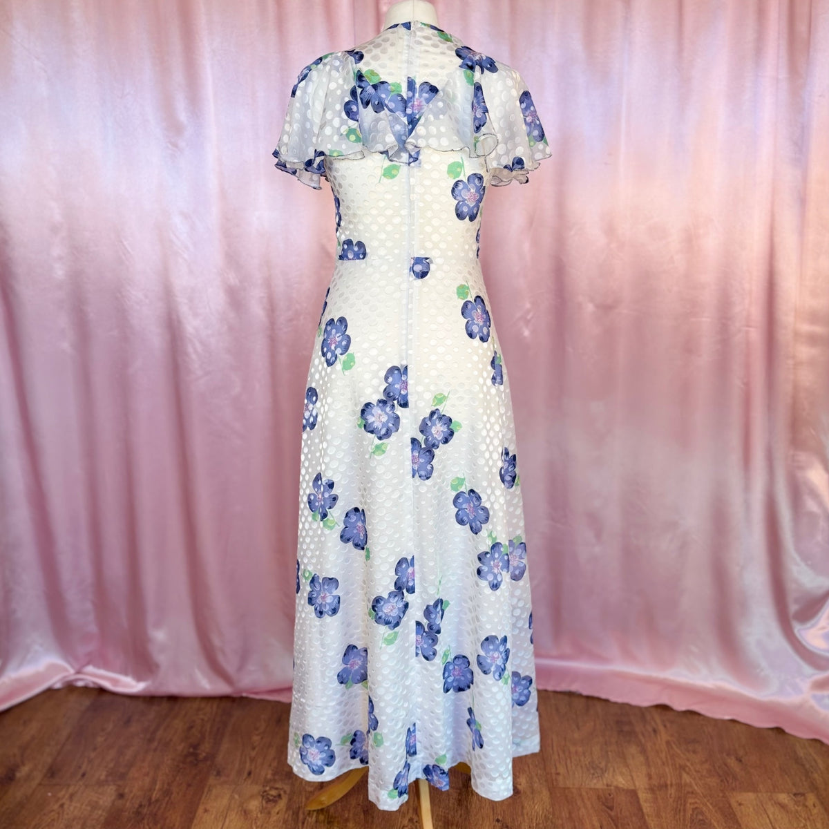 1970s White floral maxi dress, by Robilyse, size 8
