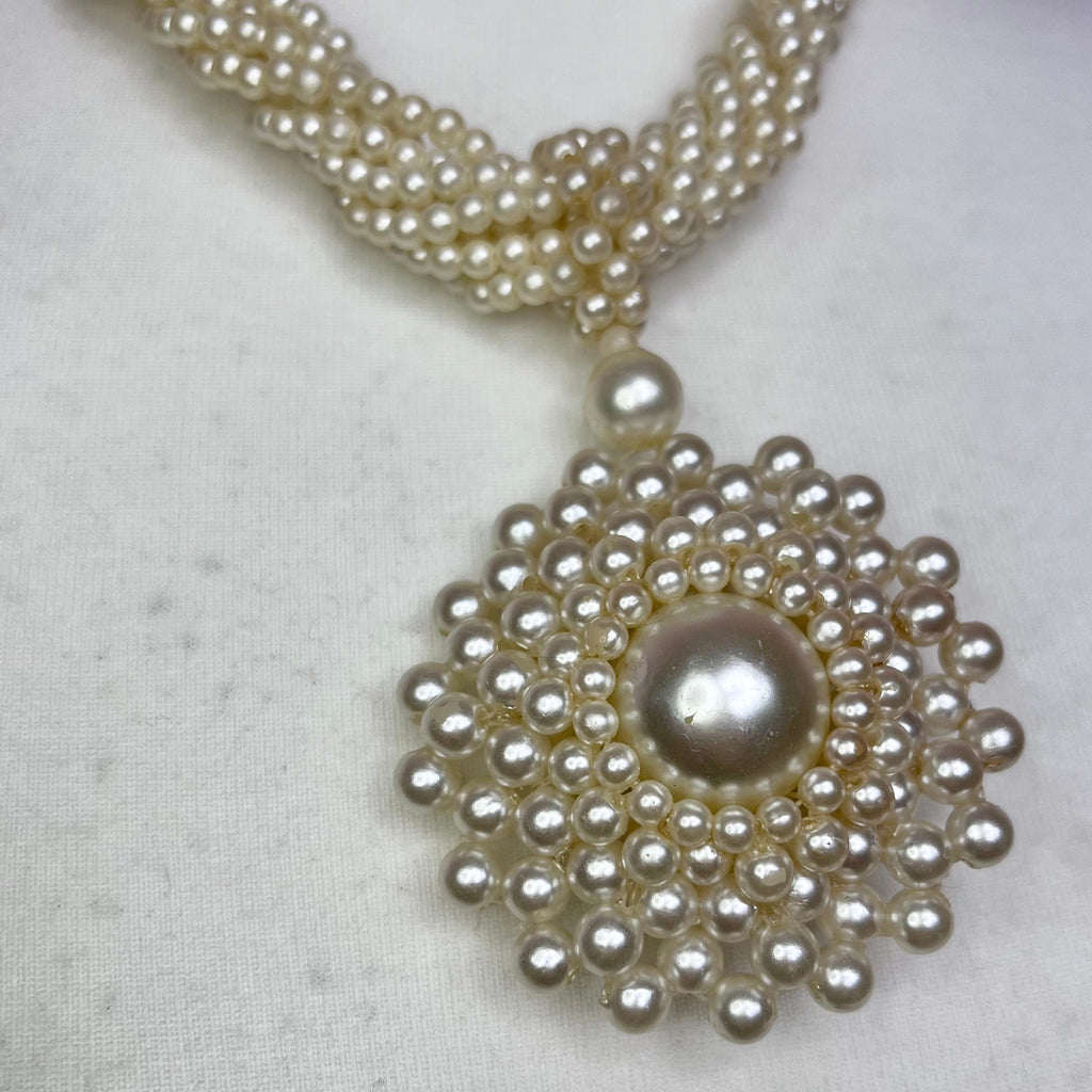 Statement pearl effect medallion necklace
