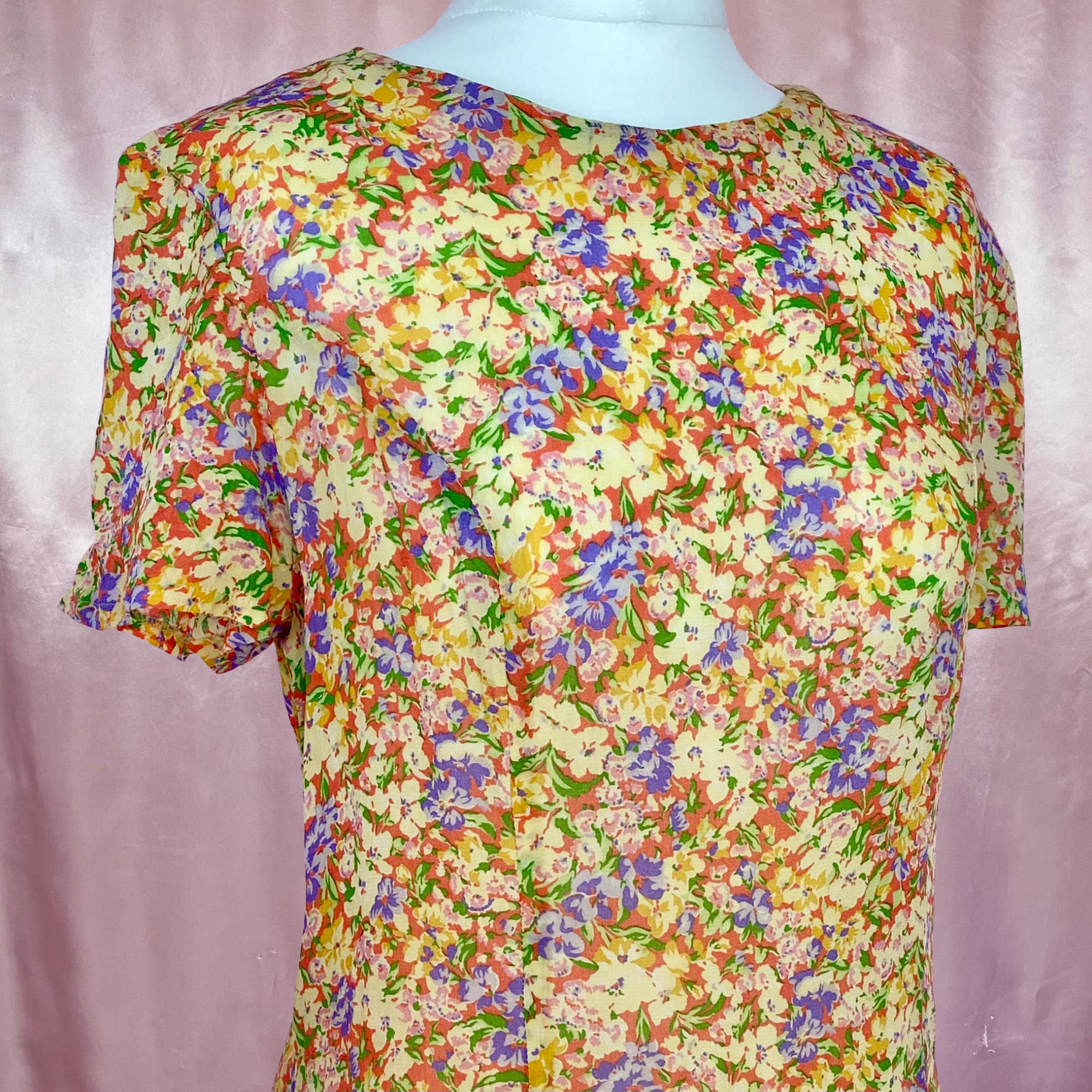 1980s sheer floral top, unbranded, size 10