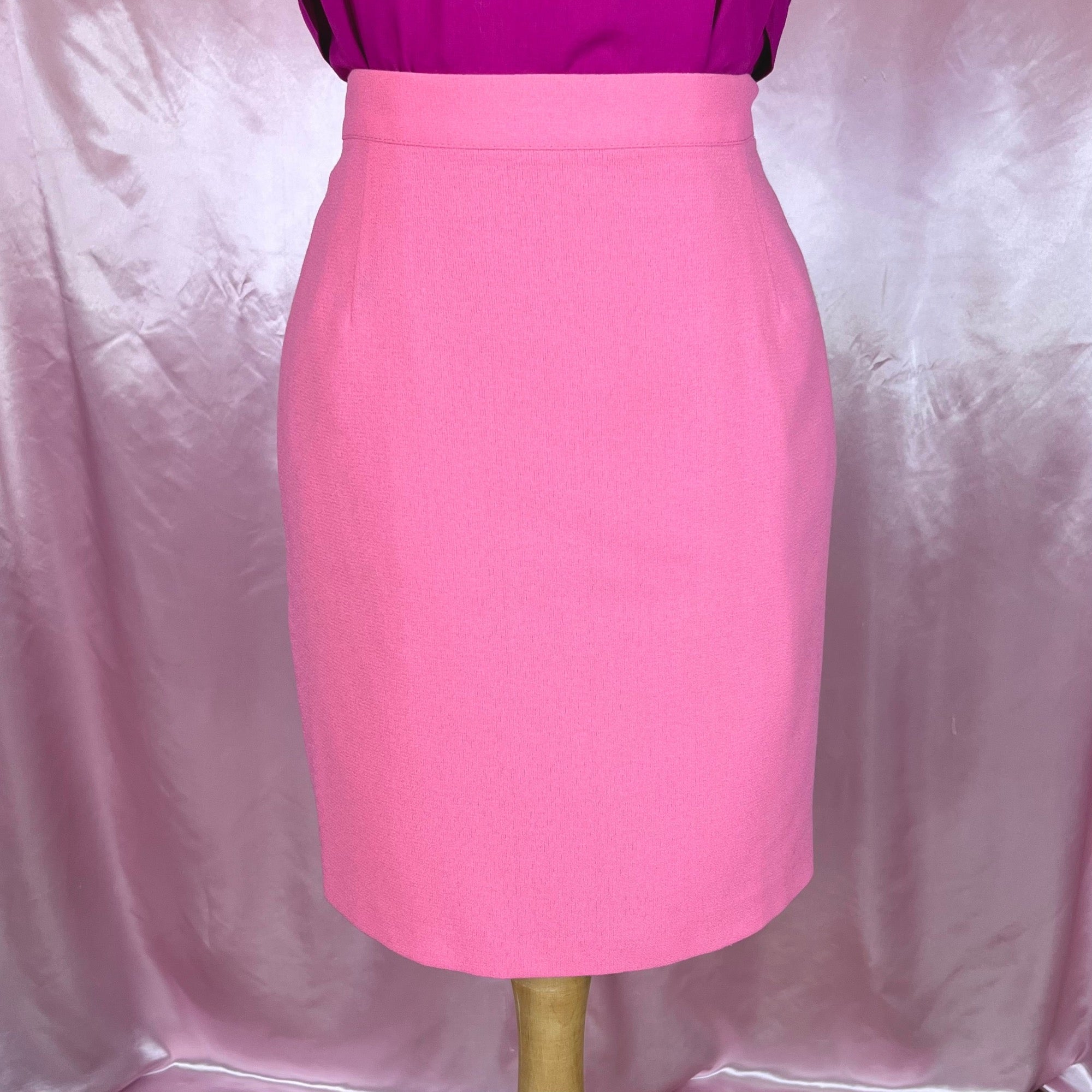 Pink pencil 2024 skirt 90s