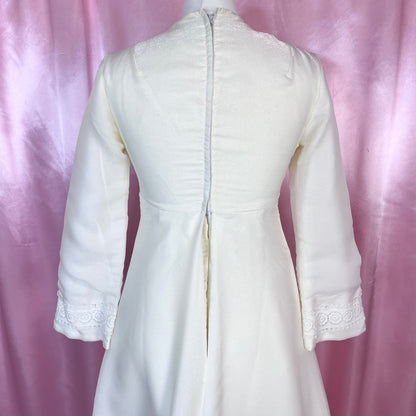 1960s Cream A-Line wedding dress, unbranded, size 8