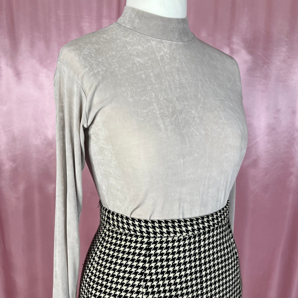 1990s slinky Silver mock neck, by Molder, size 14