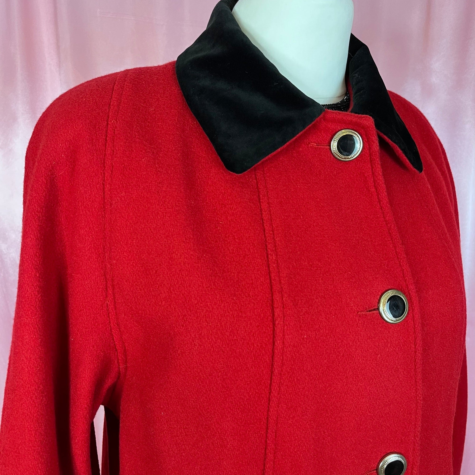 1980s Red coat with velvet collar, by La Crosse size 18