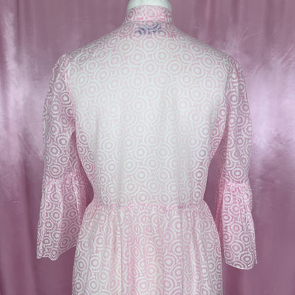 1970s Pink peignoir, by Elizabeth Hayes, size 14