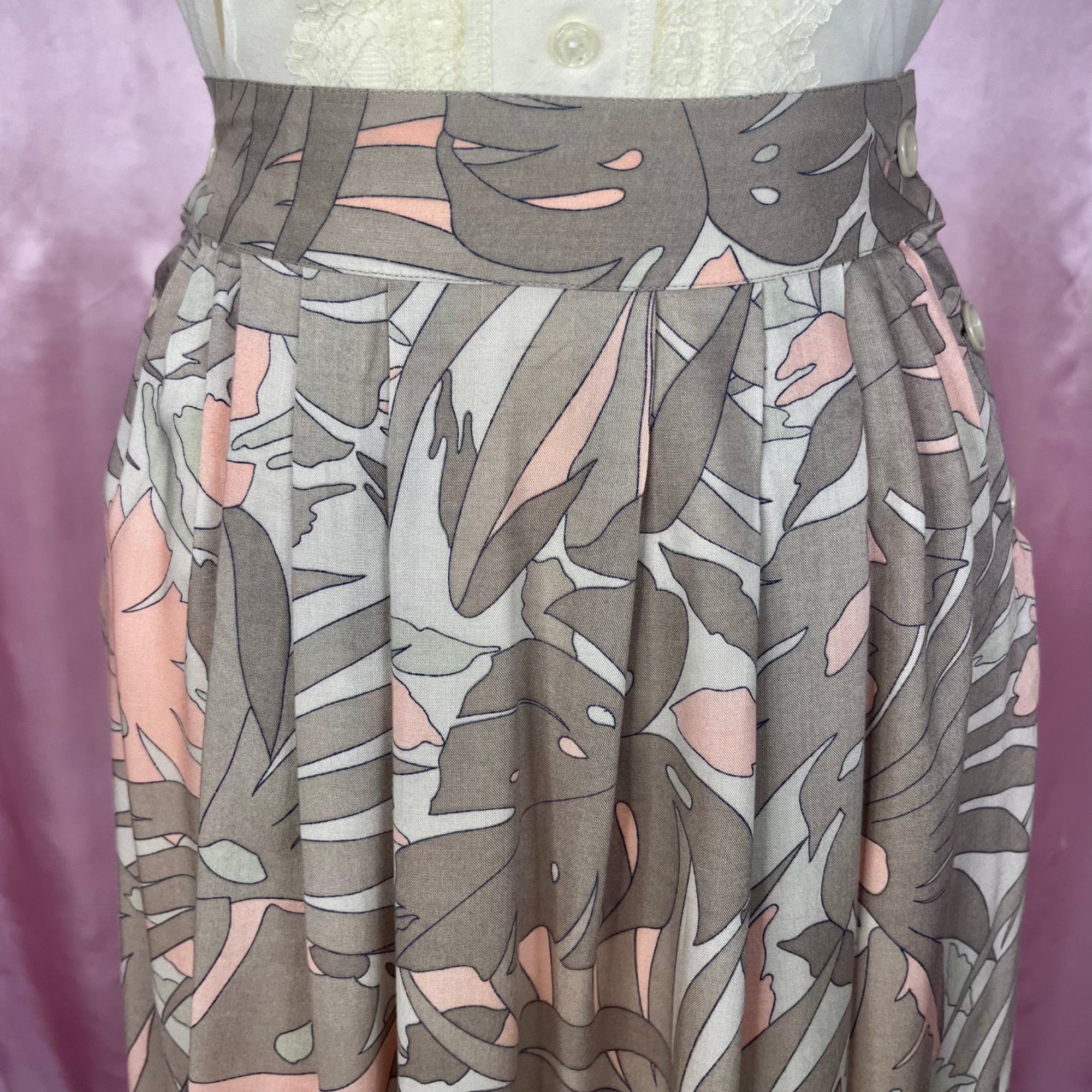 1980s Monstera print skirt, unbranded, size 6