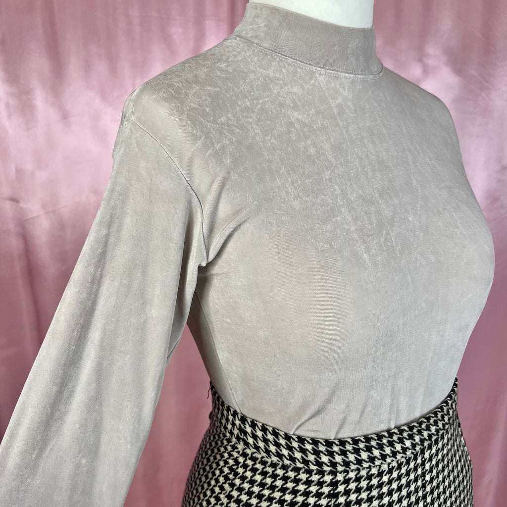 1990s slinky Silver mock neck, by Molder, size 14
