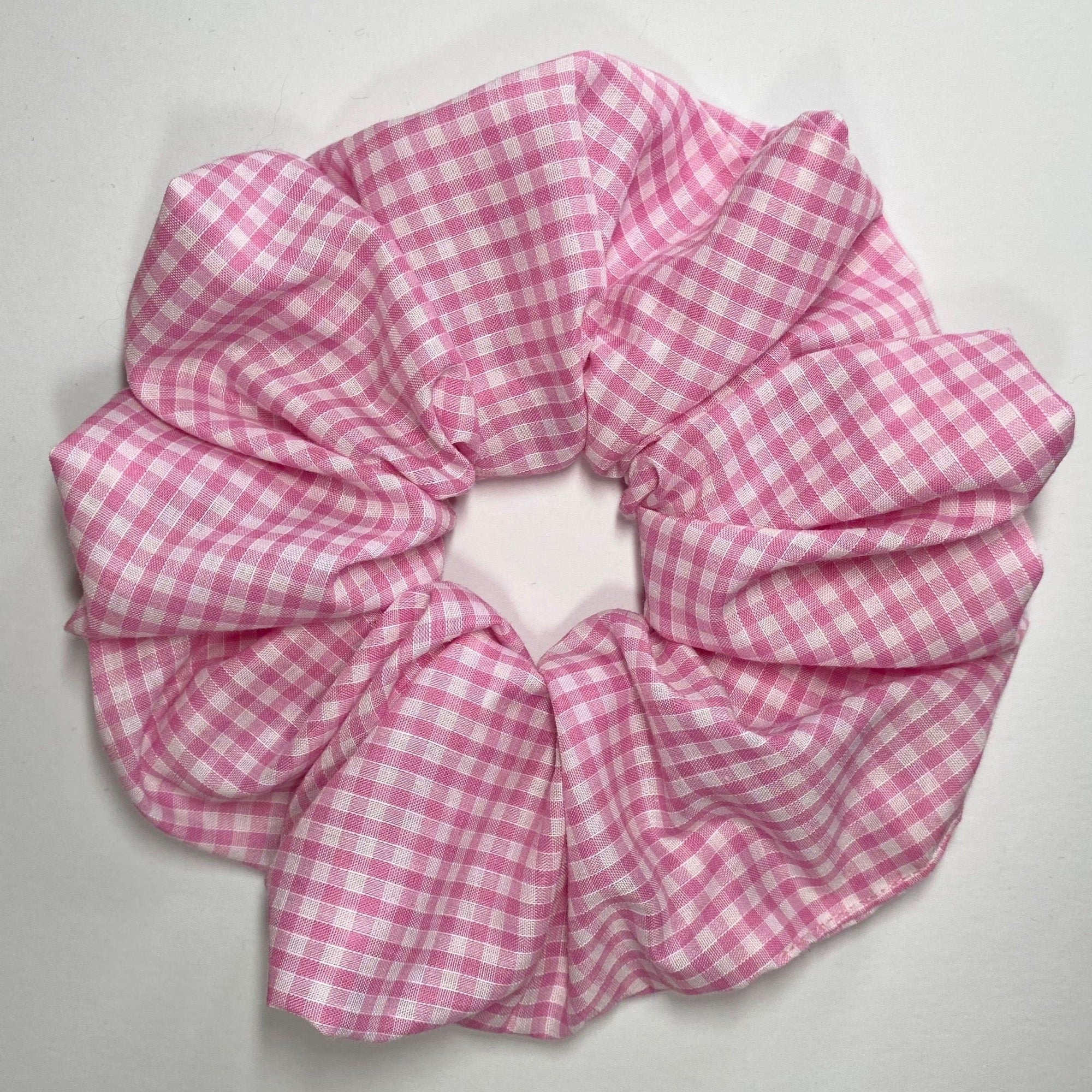 Oversize pink & white gingham scrunchie