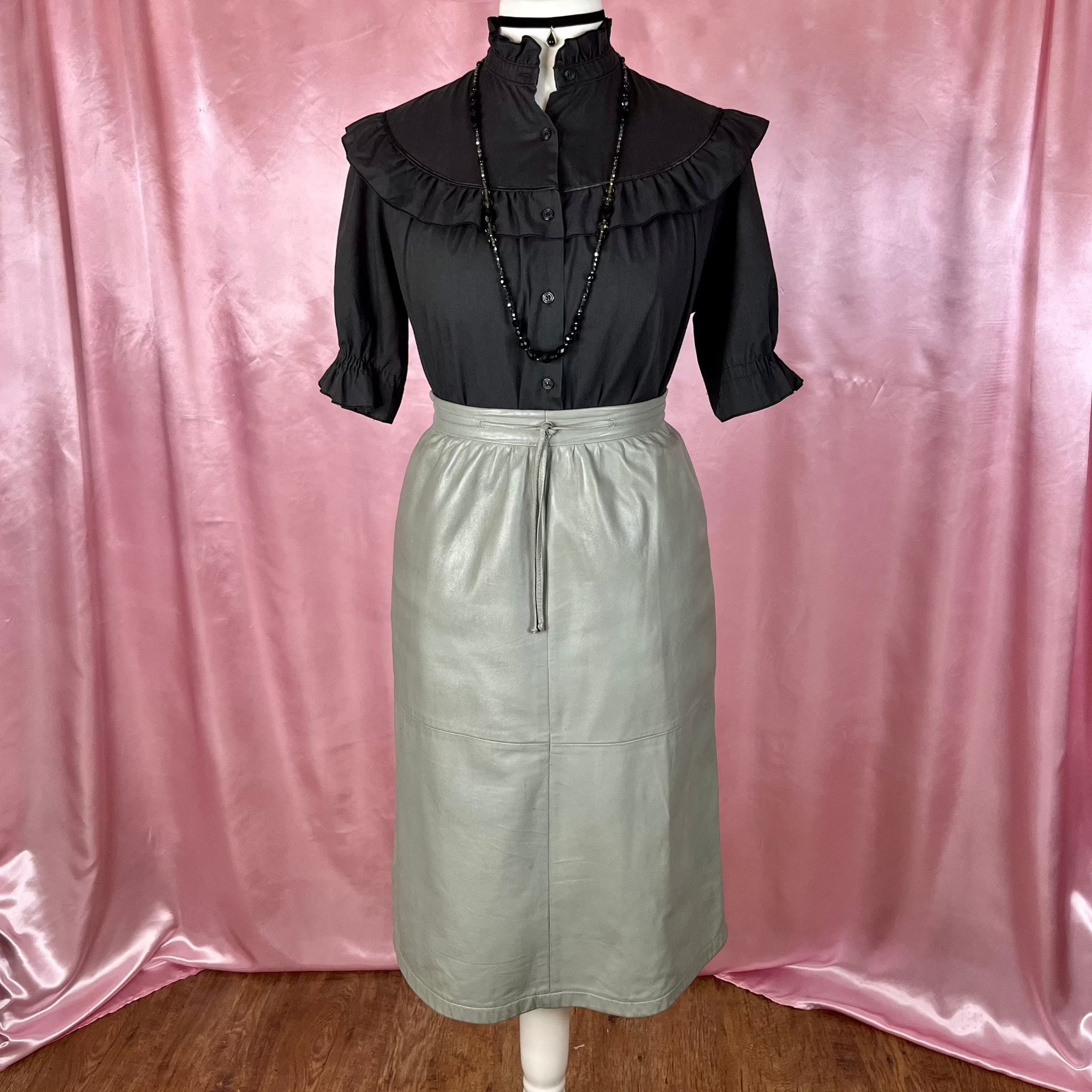 1980s Grey leather pencil skirt, unbranded, size 12